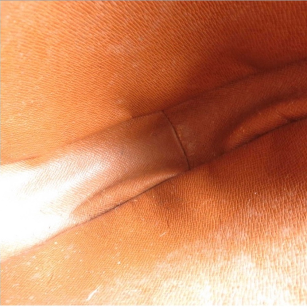 Louis Vuitton 2Pcs Bundle - Vintage Louis Vuitton Crossbody/Louis Vuitton Wallet - Picture 6 of 9